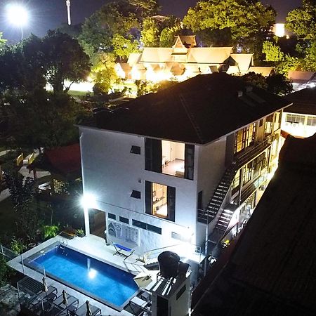 Rucksack Inn Premium Melaka Exterior photo